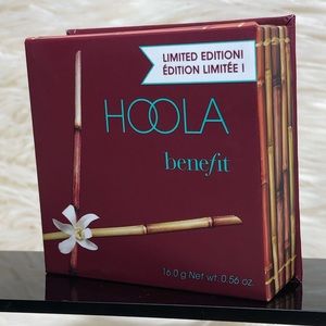 Limited edition Jumbo Hoola by Benefit